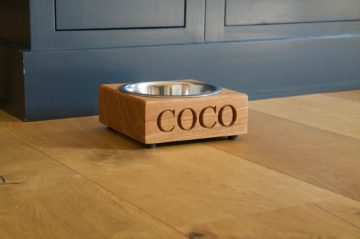 personalised-oak-dog-bowl