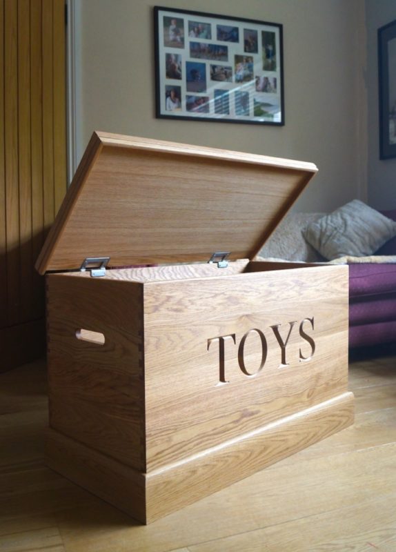 personalised wooden toy boxes