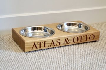 personalsied-oak-pet-feeding-bowls