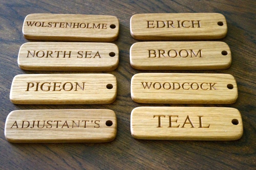 engraved-wooden-key-fobs-makemesomethingspecial.co.uk