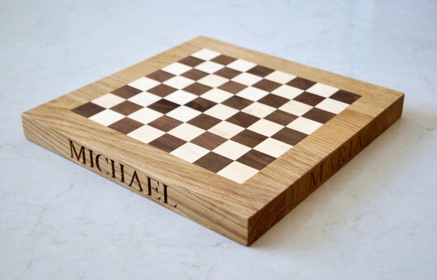 engraved-chess-board-makemesomethingspecial.com