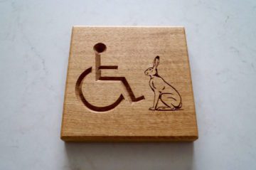 wooden-disabled-toilet-signs-makemesomethingspecial.com