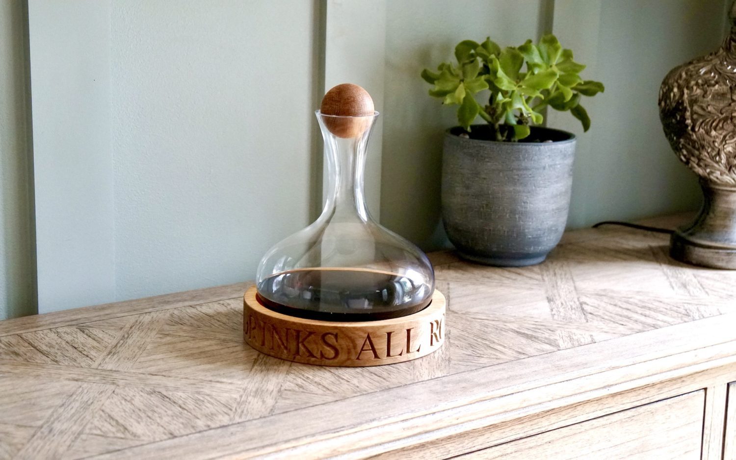 engraved-wooden-ball-decanter