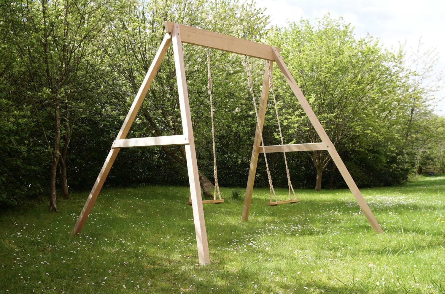garden-oak-double-swing-frame