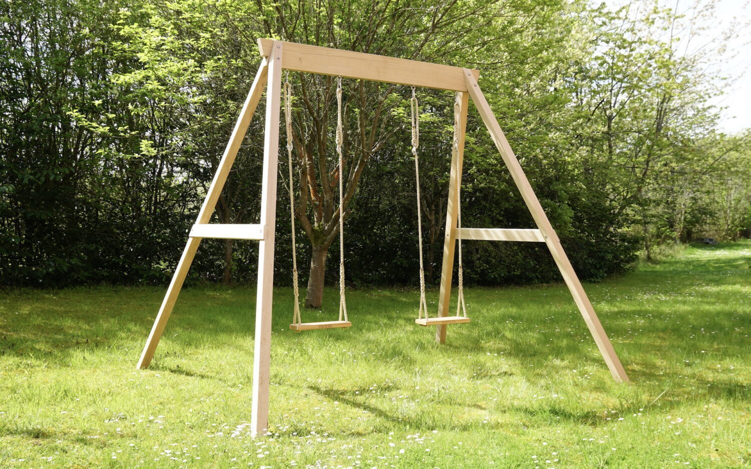 handmade-double-oak-swing-frame